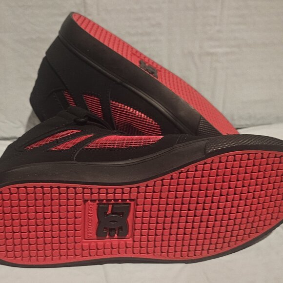 DC Pure Hi EV Skate Shoe - Big Kid - Black Size 2 - Picture 3 of 6